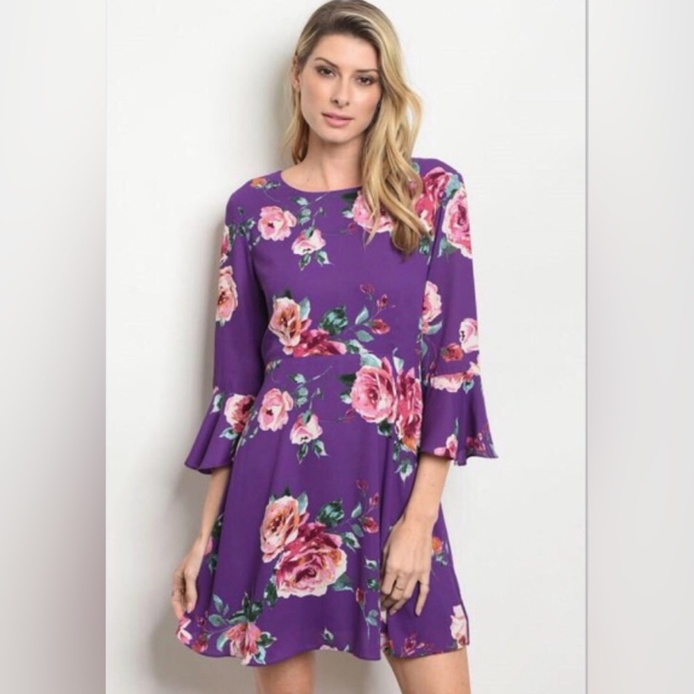 🌞 Bundle 3/$12 Everly Vibrant Purple Floral Bell Sleeve Fit & Flare Mini Dress S